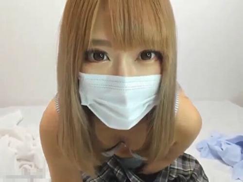 「最近エッチしたw」制服金髪美少女ギャルが発情エロ配信！ライブチャット
