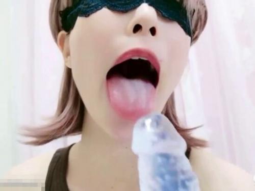 「舐められたい？ジュルルルッ！あぁぁ！ジュボジュボ！」エロ声セクシー変態美魔女奥様バキュームフェラ！ライブチャット