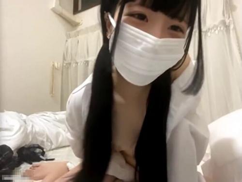 フィスト好きドマゾビッチスリムロ◯ッ娘「拳はいるよw挿れていいよ拳w中出ししてほしい！」【無修正ライブチャット】