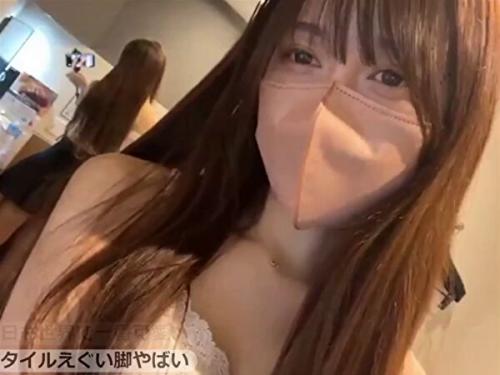 「脱がせて！顔にかけたい？めっちゃ濡れてるのわかるw」ミニスカセクシー敏感美女！ライブチャット